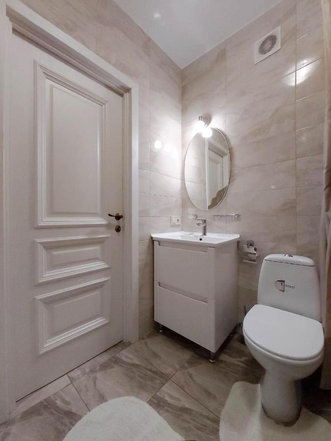 Apart Hotel Sweet Home Львов Экстерьер фото